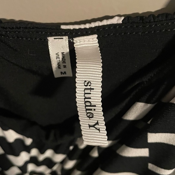 Striped Maxi Dress. - Picture 8 of 9